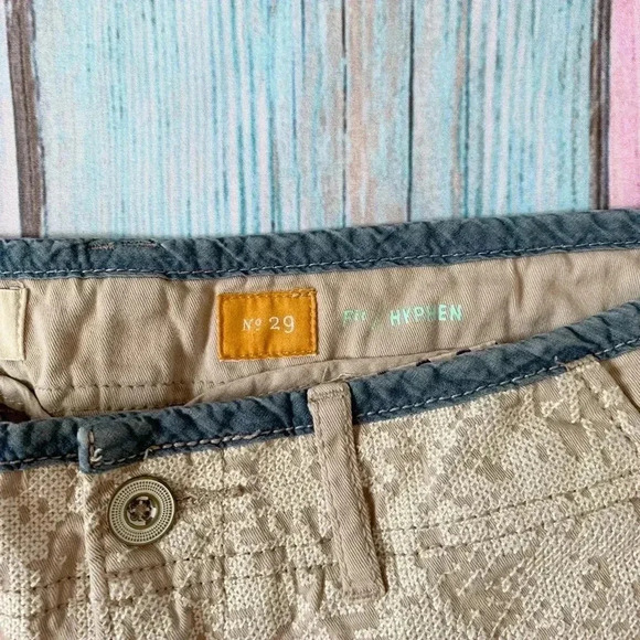 Anthropologie Pilcro low rise khaki pants - Picture 6 of 9